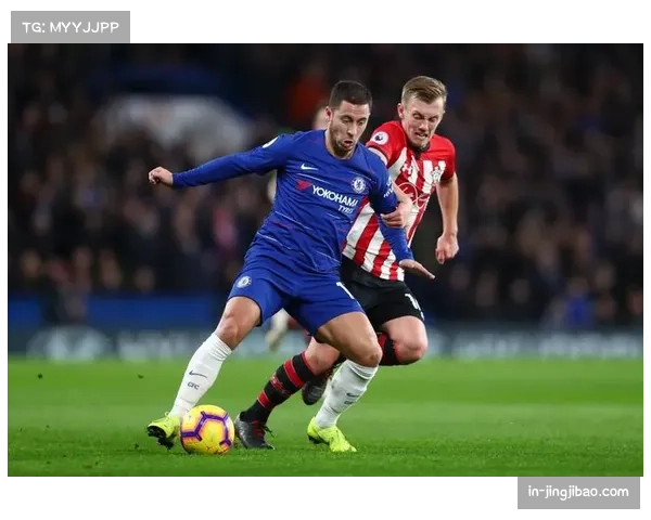 欧联杯半场战报：里昂与马赛0-0互交白卷，频繁犯规影响比赛节奏